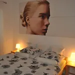 Lui *