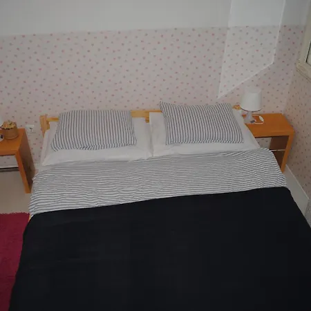 Lui Apartment Makarska
