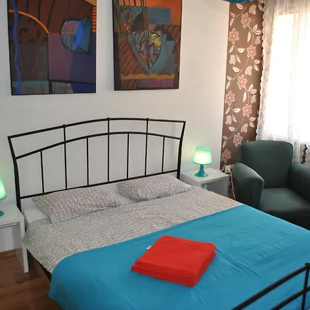 Lui Apartment Makarska