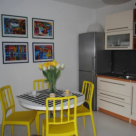 Lui Apartment